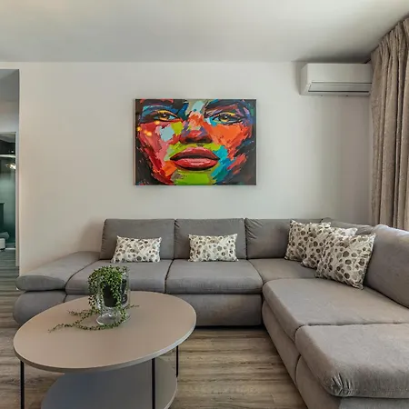 Starlite Puerto Banus Apartment *
